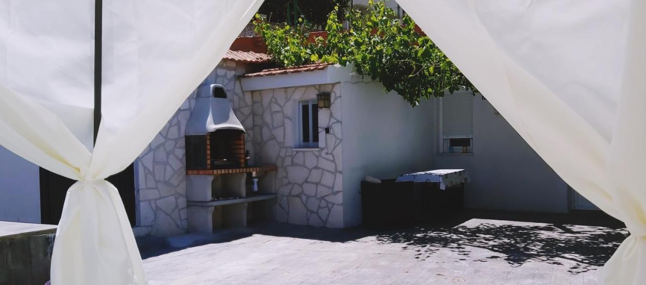 Casa Rural Las Eras Valdelaguna エクステリア 写真