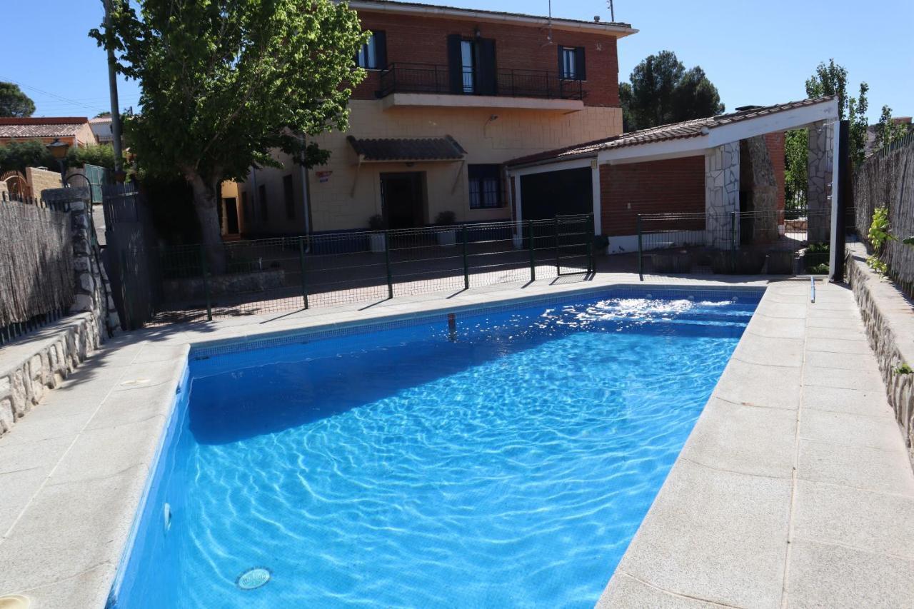 Casa Rural Las Eras Valdelaguna エクステリア 写真